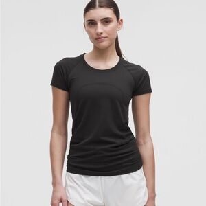 Lululemon Swiftly Tech Short Sleeve Shirt 2.0 in Black Hip Length
